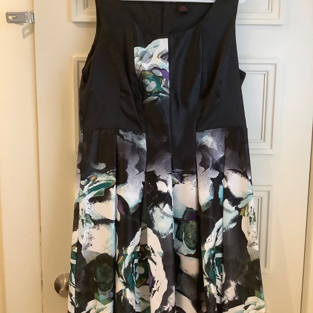 Ladies dress